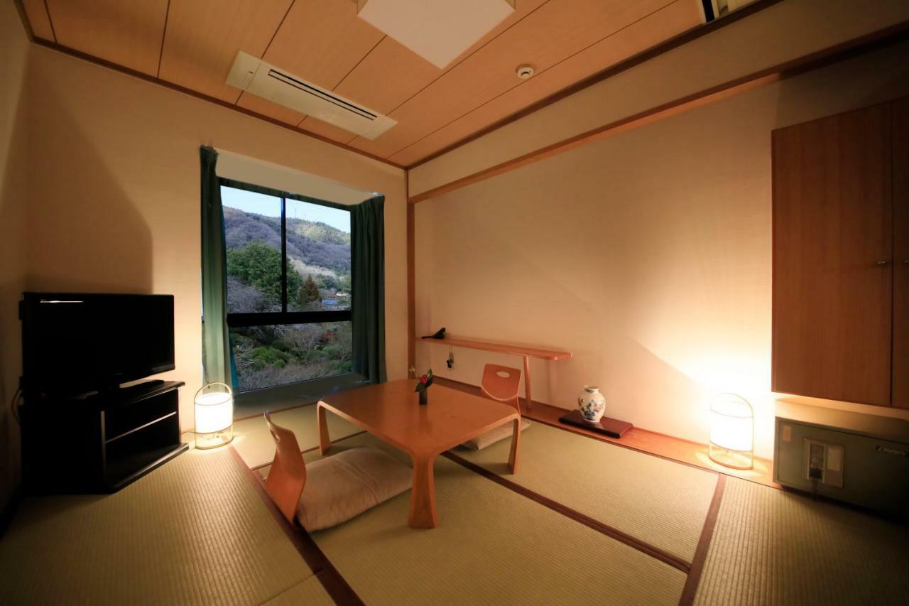 Hotel Kamogawaso Takehara Εξωτερικό φωτογραφία